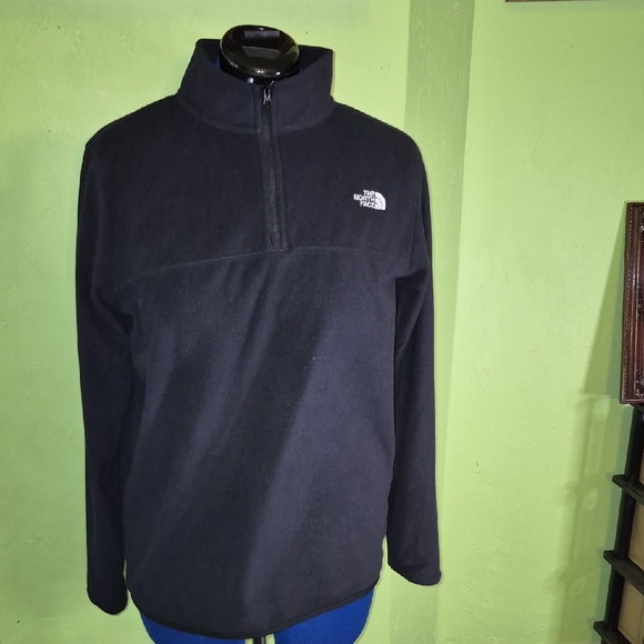 The North Face Womens Black Performance 1/4zip Mock Turtlneck Jacket (#1894A) - Picture 1 of 11
